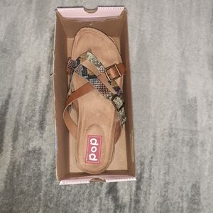 Womens shoes new in box with tags sz 10